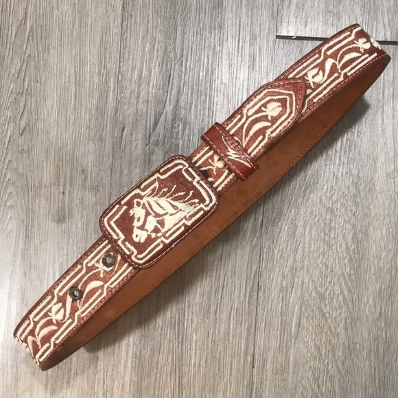 Vintage Brown Leather Horse Theme Embroidered Mariachi Belt size 34